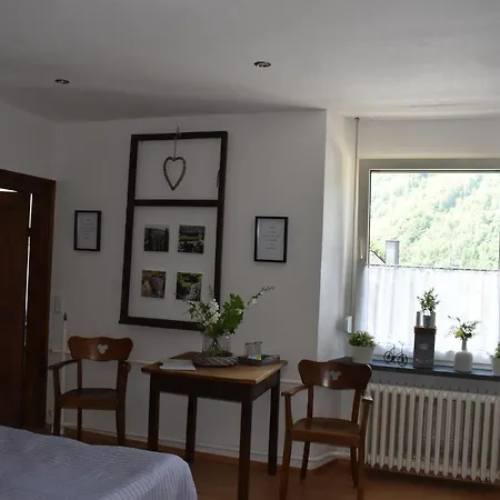 Landgasthof Zur Sonne *