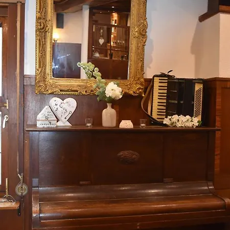 Landgasthof Zur Sonne 恩克里克