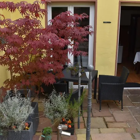 게스트하우스 Landgasthof Zur Sonne *