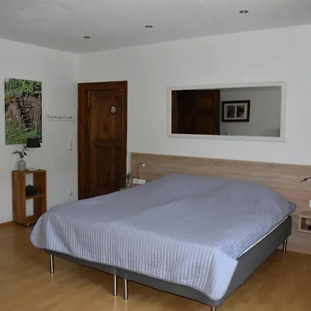 Landgasthof Zur Sonne 엔키르흐