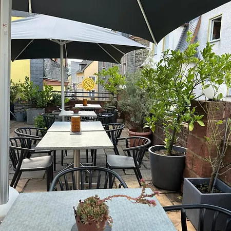 Landgasthof Zur Sonne Gæstehus 3*